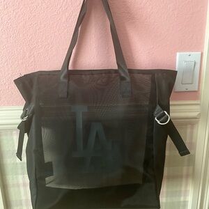 NWOT. Los Angeles Dodgers Premium Tote
💙⚾️💙⚾️💙